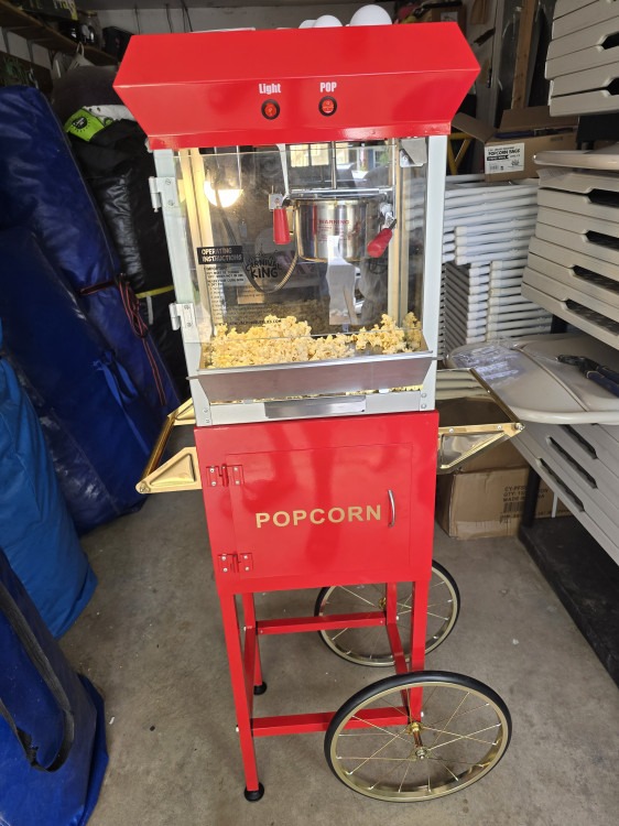 Popcorn machine